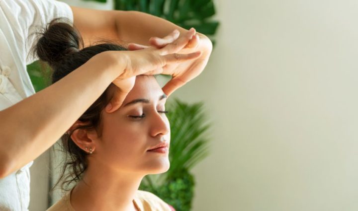 Tea Tree Oil Massage for Ingrown Hair