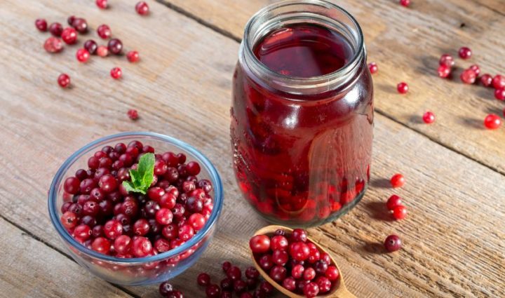 Drinking Cranberry Juice for Kidney Stones