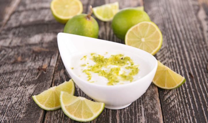 Yogurt with Lemon for Weight Loss