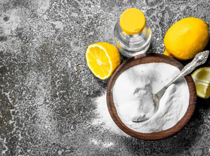 Lemon and Baking Soda for Weight Loss