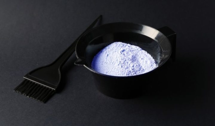 Vitamin C and Baking Soda to Remove Hair Dye