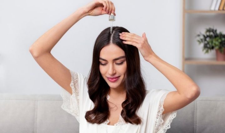 How to Use Bhringraj oil for Hair