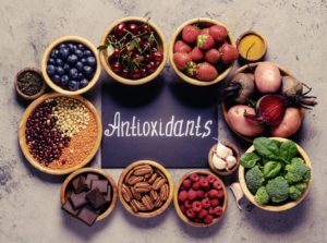 14 Healthy Foods High in Antioxidants