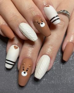 35+ Super Cute Teddy Bear Nail Art Designs For Your Next Manicure