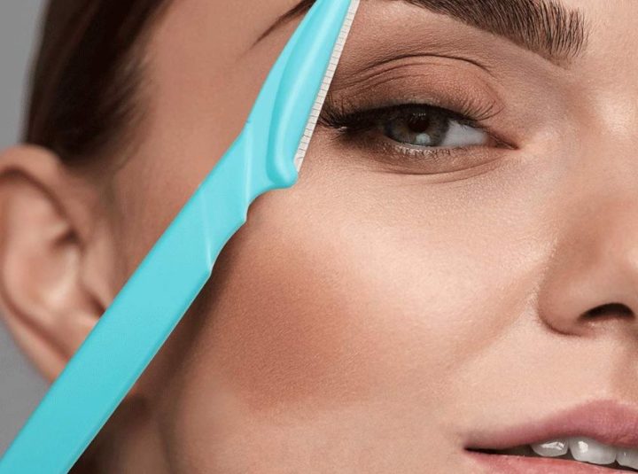 How To Use An Eyebrow Razor For Flawless Brows: Step-by-Step Guide