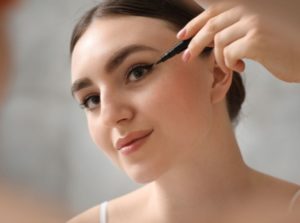 How to Apply Eyeliner for Small Eyes Pro Techniques to Make Them Pop
