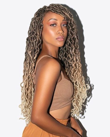 Step-by-Step Guide to Flawless Boho Locs