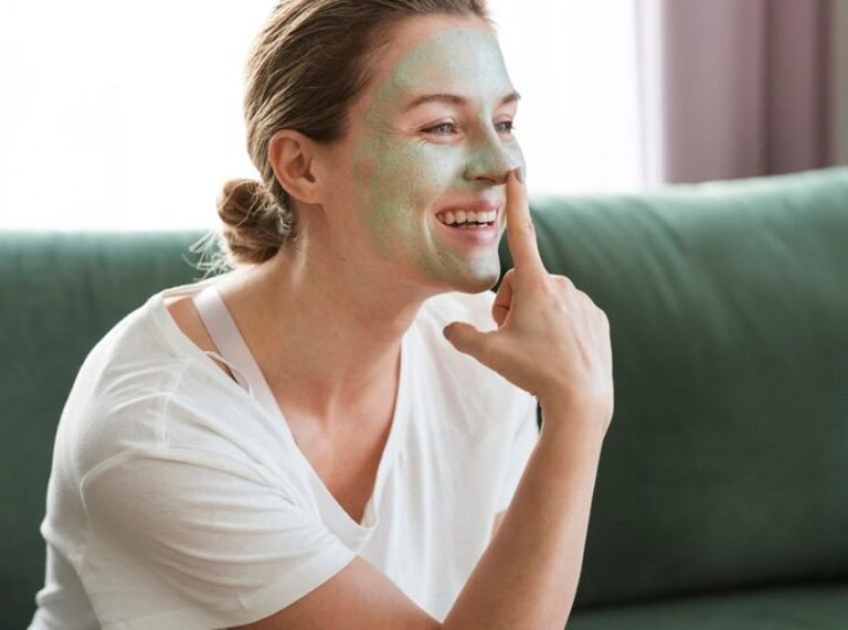 Easy Homemade Face Packs For Oily And Acne-Prone Skin