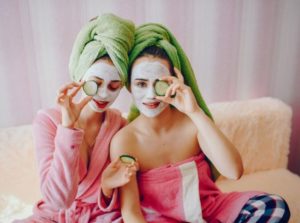 DIY Eye Mask Recipes for Dark Circles, Puffiness & Wrinkles: 5 Powerful Remedies That Work