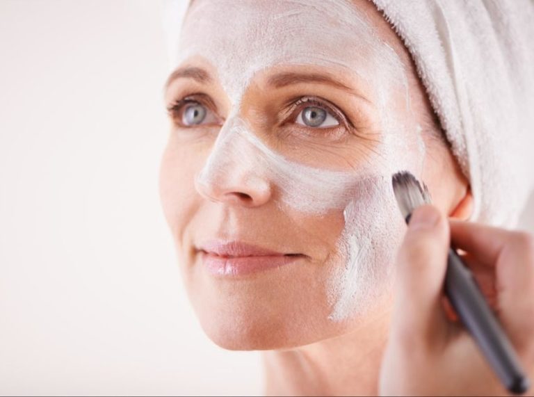 DIY Masks for Reducing Fine Lines and Wrinkles: 3 Powerful Recipes