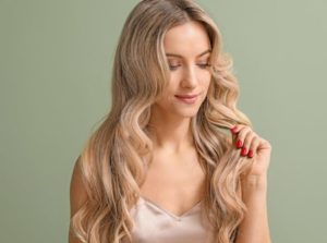 How To Do Heatless Curls & Waves At Home
