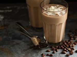 5 Healthy Coffee Smoothie Recipes That Support Weight Loss