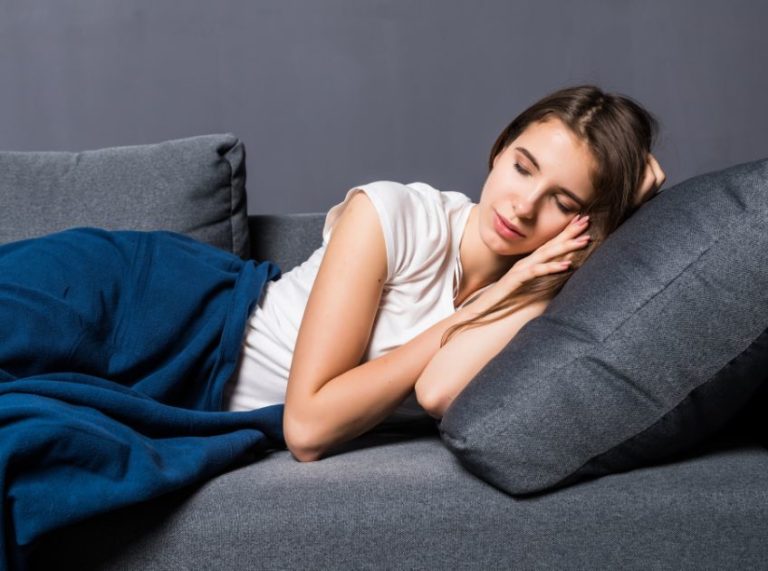 Can Your Sleep Position Help You Lose Belly Fat? Here’s the Truth