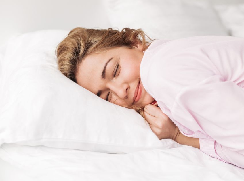 5 Best Sleeping Positions to Get Periods Early