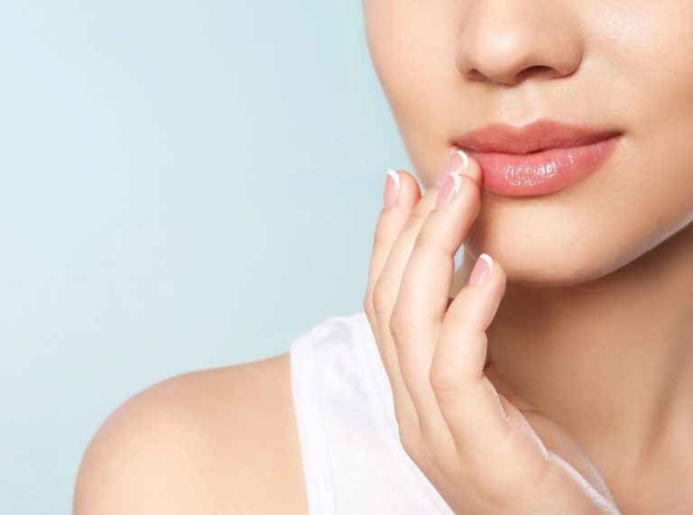 5 DIY Lip Mask Recipes To Get Soft and Plump Lips