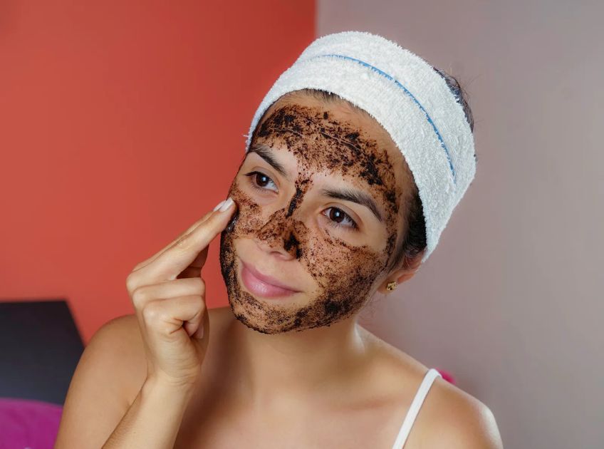 Coffee Face Mask for Open Pores Benefits & DIY Recipes