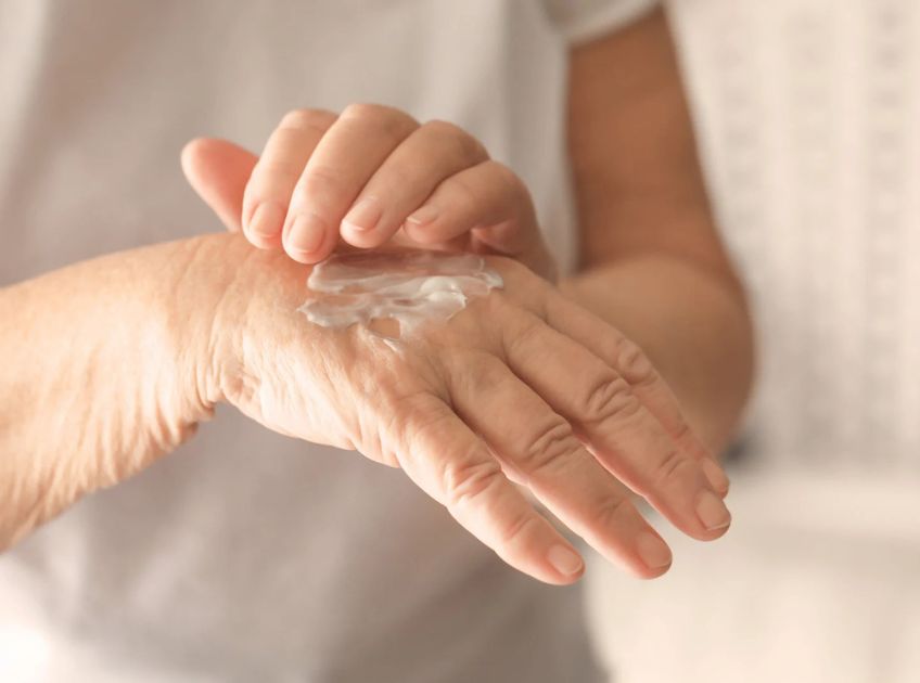How to Get Rid of Wrinkles on Hands Tips & 10 Proven Home Remedies