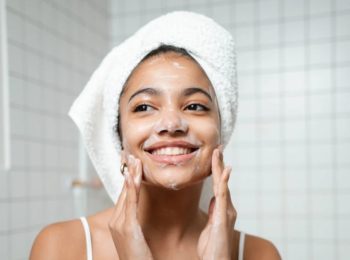 5 Best Homemade Face Wash Recipes for Naturally Glowing Skin