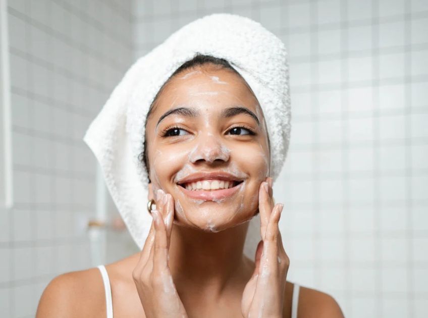 5 Best Homemade Face Wash Recipes for Naturally Glowing Skin