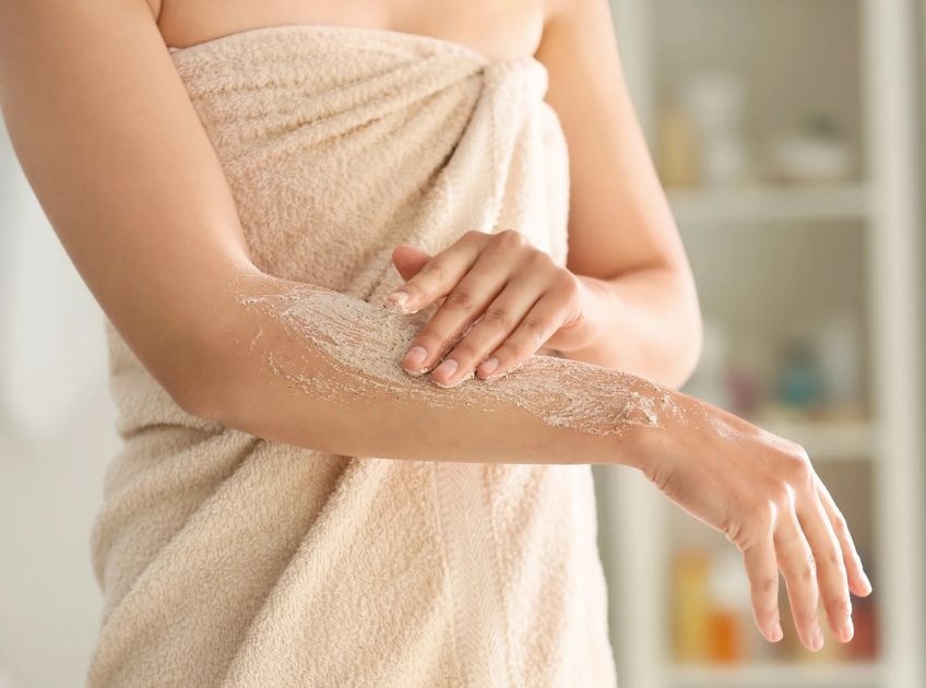 DIY Turmeric Body Scrub 3 Homemade Recipes for Radiant & Healthy Skin
