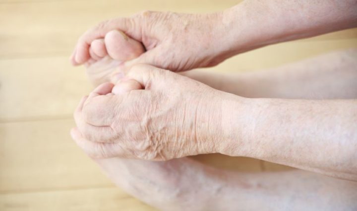 Toe Stretches