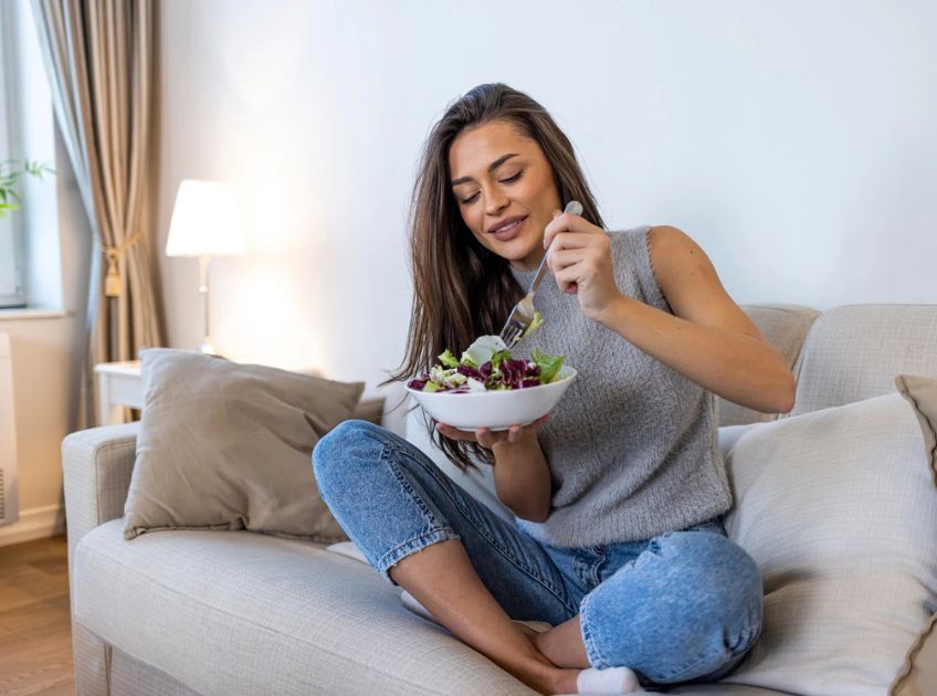 10 Powerful Foods That Naturally Lower Cortisol Levels and Reduce Stress