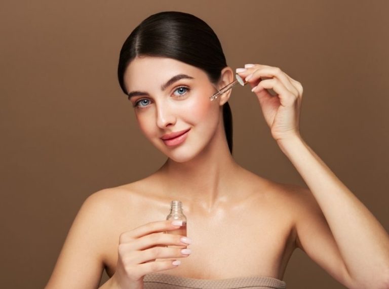 6 Essential Oils with Beauty Benefits You’ll Wish You Used Sooner