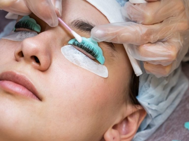What is an Eyelash Perm? Beginners Guide