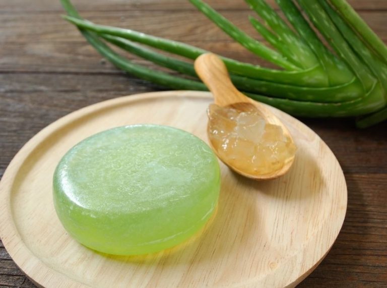 Homemade Soap for Rosacea: DIY Recipes to Soothe Redness