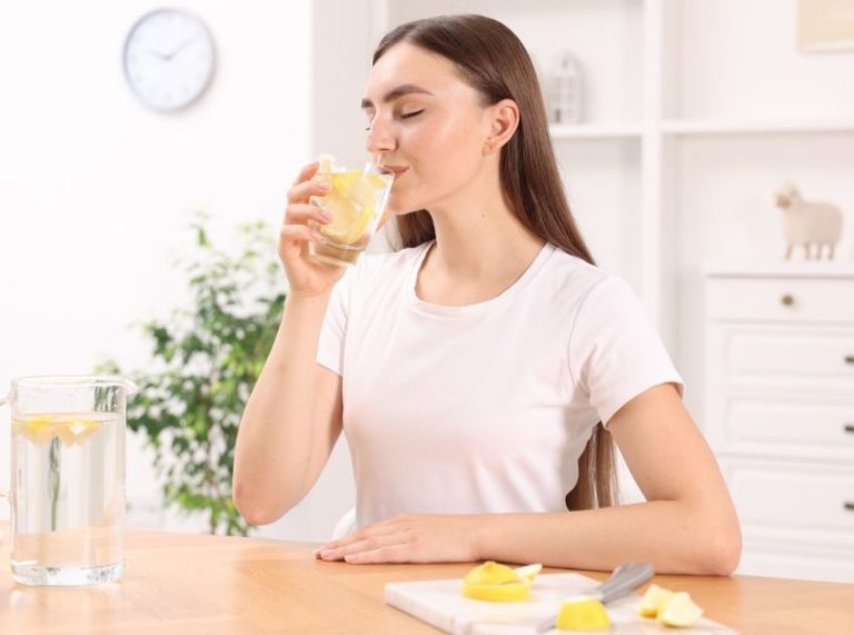 6 Collagen-Boosting Drinks to Support Your Skin, Hair, and Joint Health