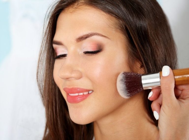 Soft Dewy Makeup Tutorial: A Simple Step-by-Step Guide for Beginners